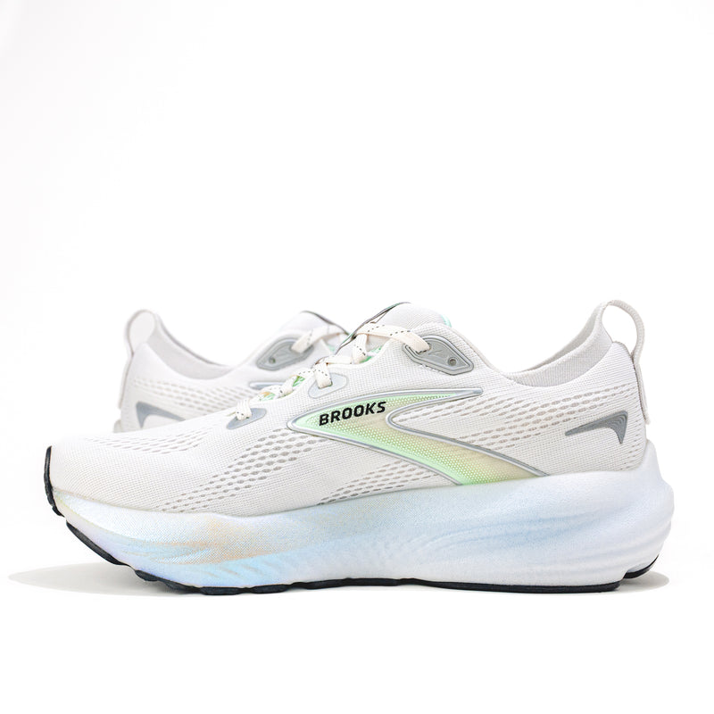 Women's Brooks Glycerin 22 Road-Running Shoe in White/Pearlized