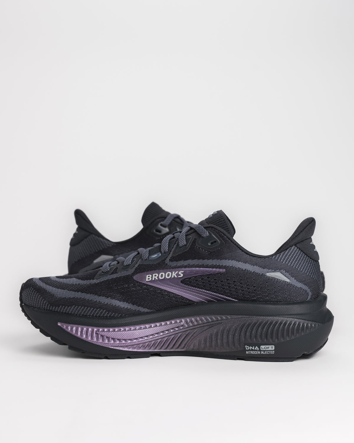 W-GHOST 18 - EBONY - MESH