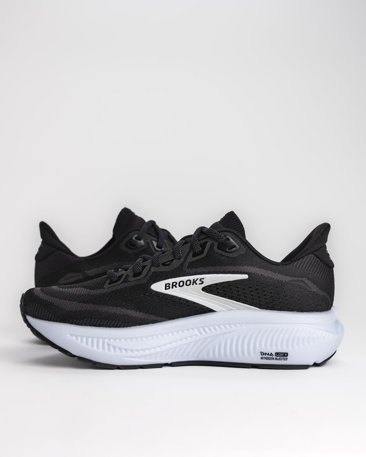 W-GHOST 18 - BLACK - MESH