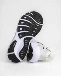 W-GHOST 18 - WHITE - MESH