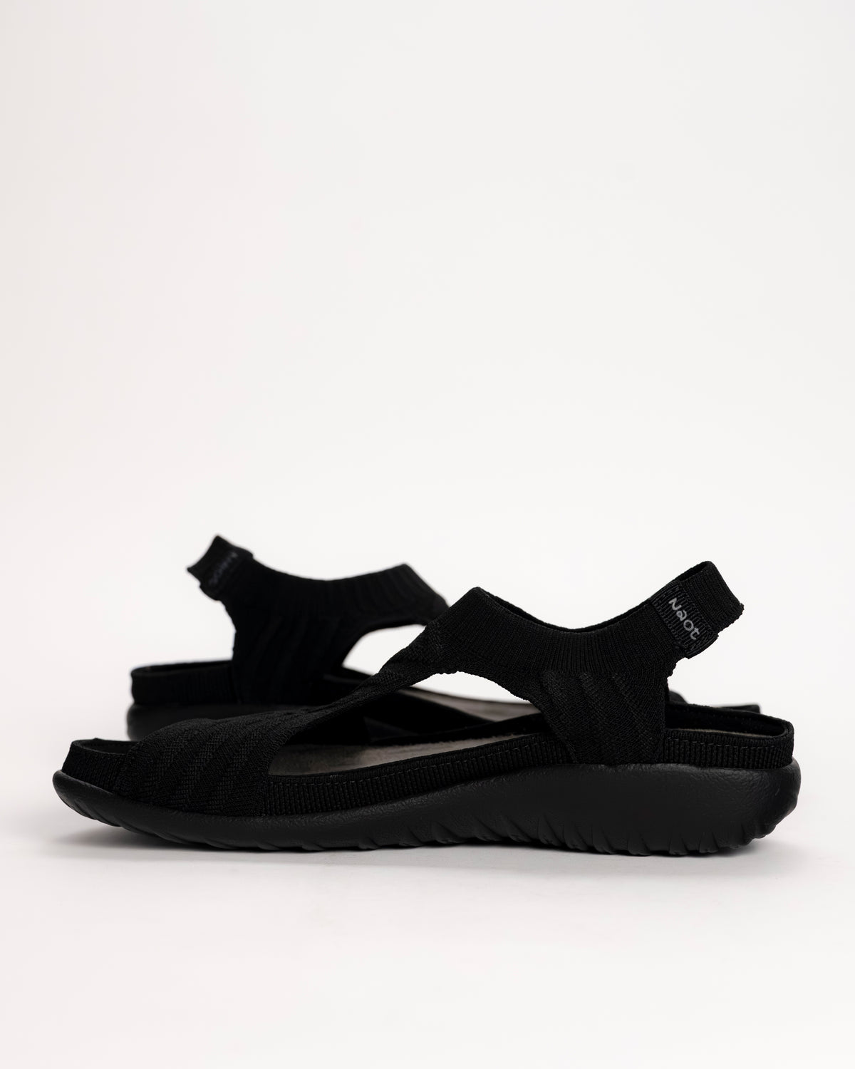 KAWHIA - BLACK - KNIT