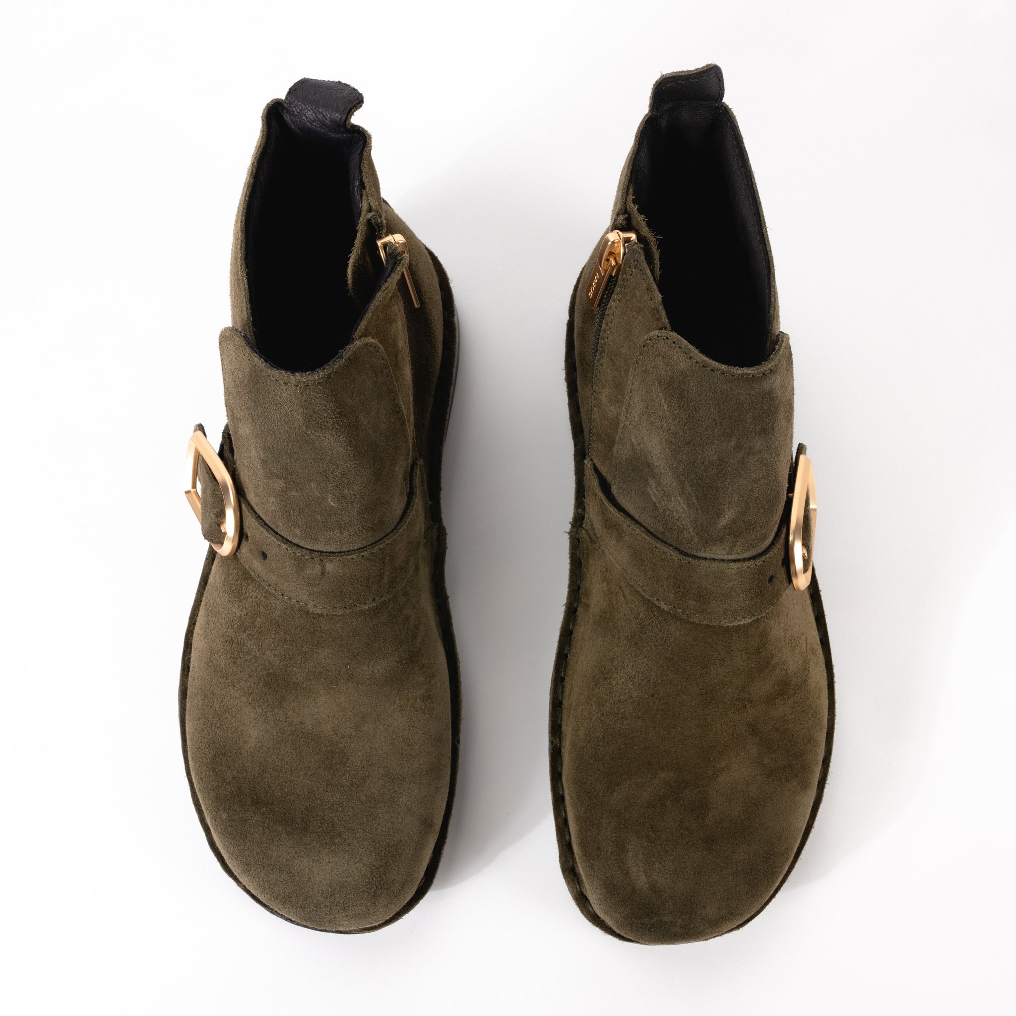 WOMEN'S NAOT KOLMER BOOT - OLIVE - SUEDE – Plaza Shoe Store