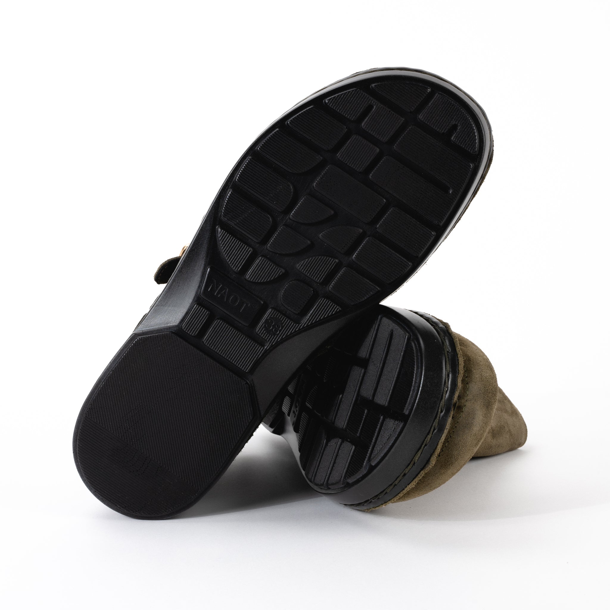 WOMEN'S NAOT KOLMER BOOT - OLIVE - SUEDE – Plaza Shoe Store