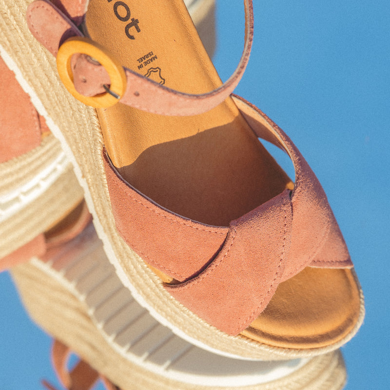 Women's Naot Marbella Platform Wedge Sandal in Rose Suede