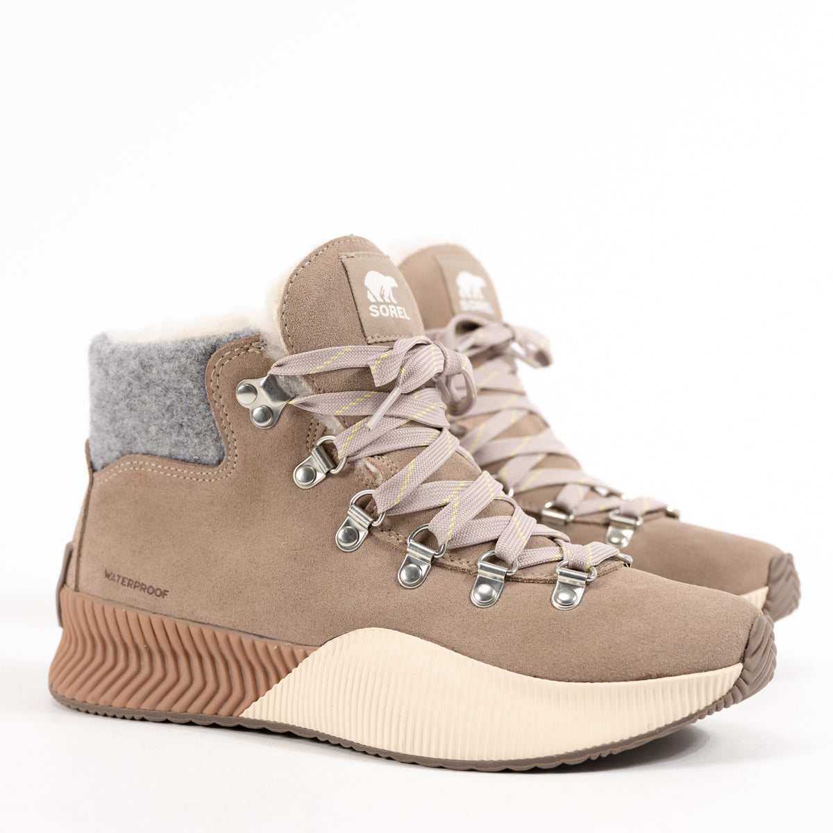 OUT 'N ABOUT III CONQUEST - OMEGA TAUPE - NUBUCK