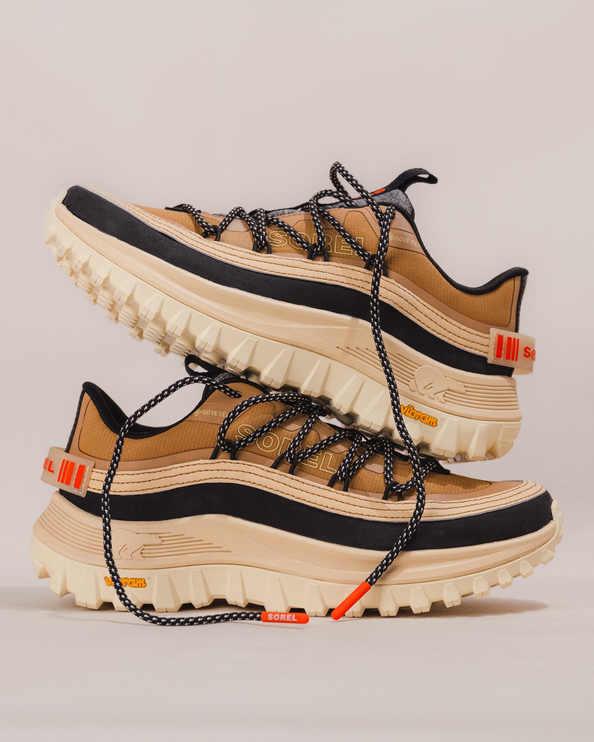 Women's SOREL CALLSIGN HORIZON Low GTX – Waterproof Street Sneaker