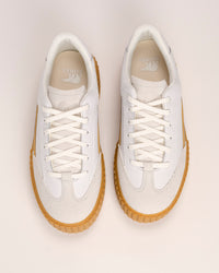 Top view of SOREL Ona Ave T-Toe platform sneaker showing leather and suede upper.