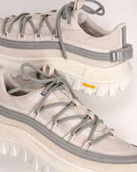 Detail view of the Vibram XS TREK EVO outsole and pull-on tab heel detail of SOREL Callsign Horizon Low sneaker