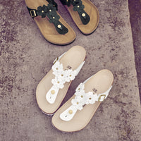 Birkenstock Gizeh Flower in Leather - White