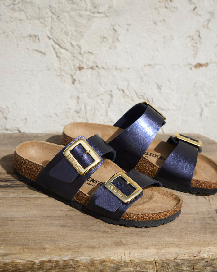 Birkenstock Sydney Luxe Buckle Sandal in Midnight Birko-Flor