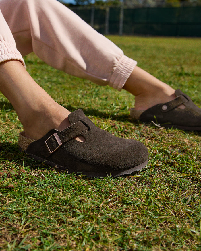 BOSTON SOFT CLOG - MOCHA - SUEDE