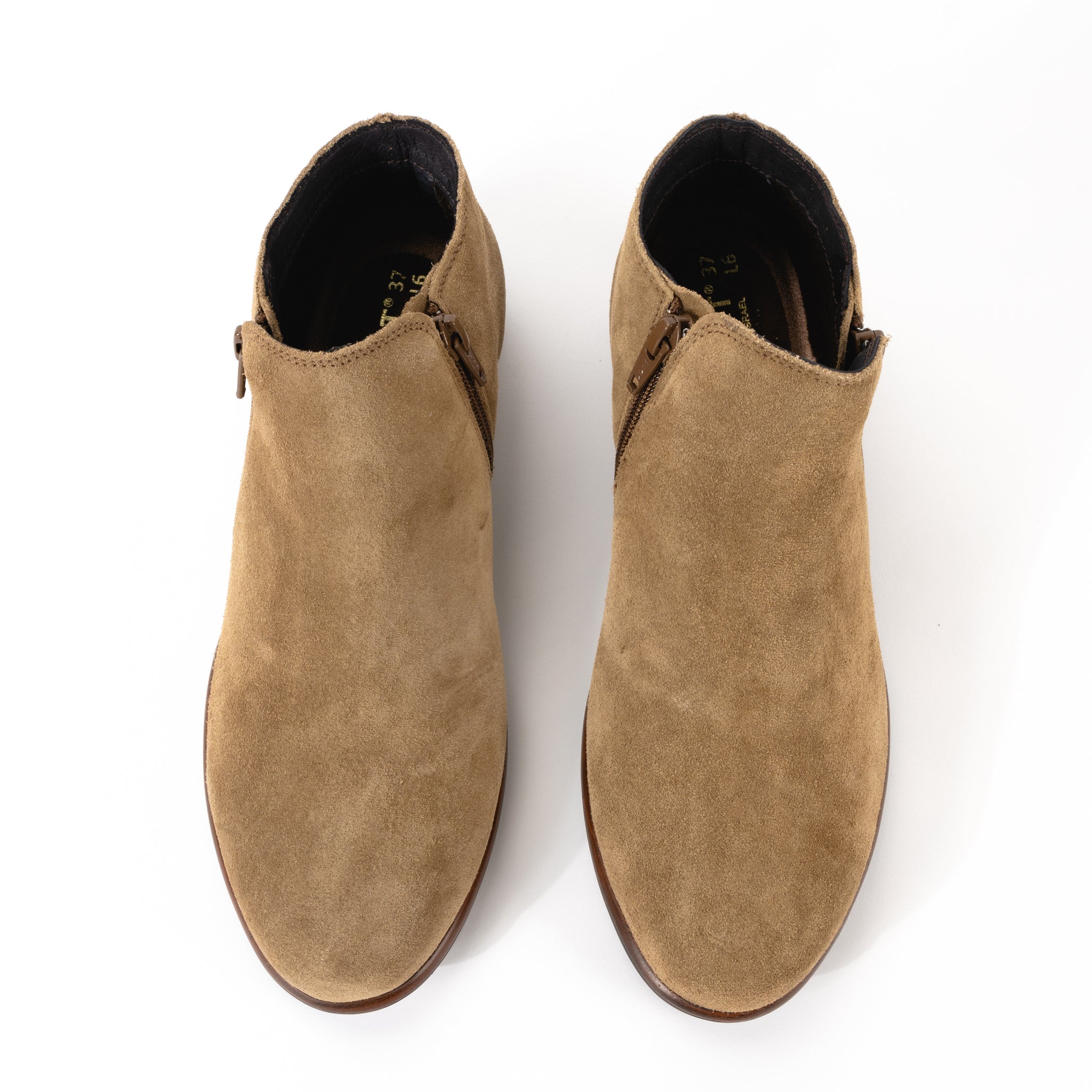 HELM ACORN SUEDE