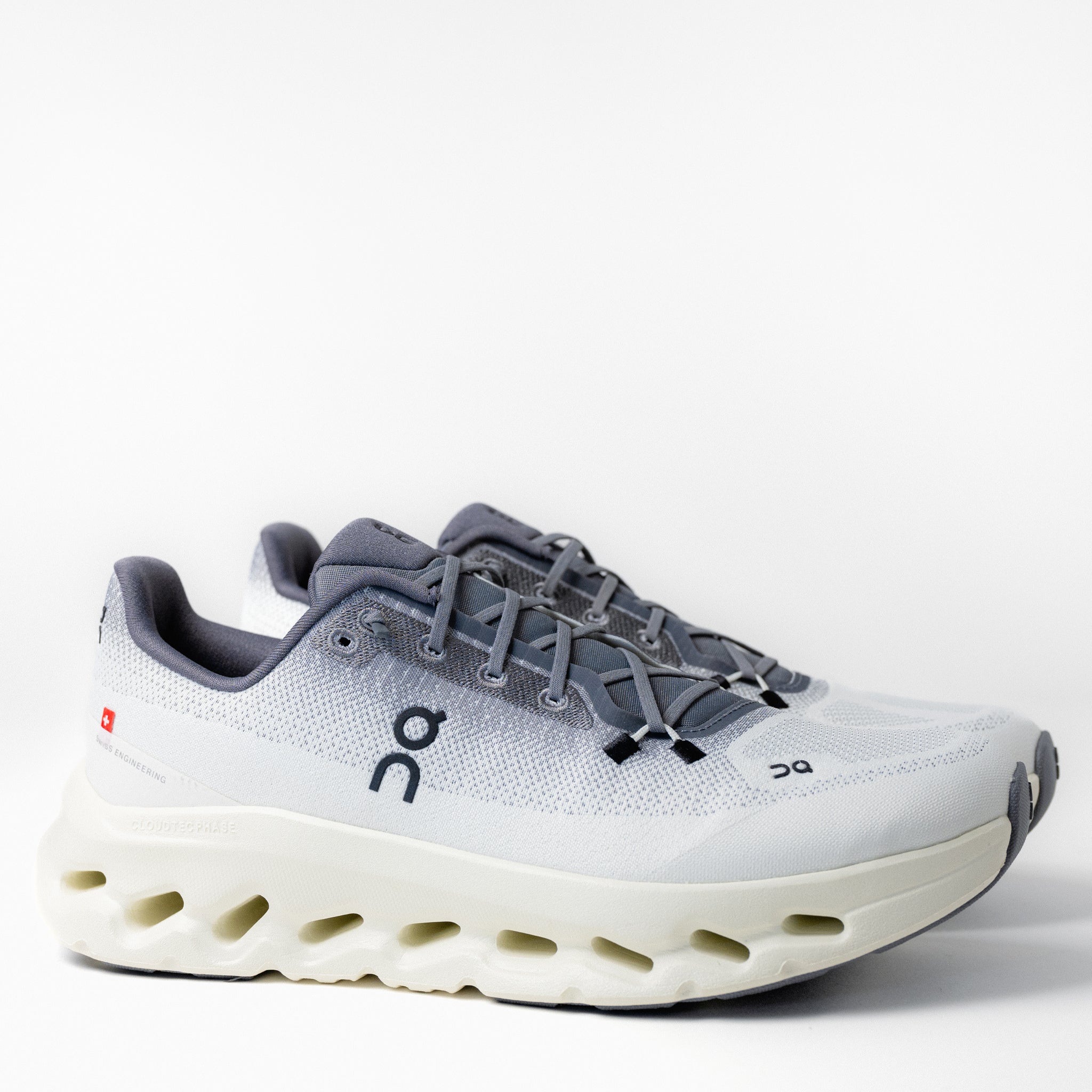 靴 On Cloudtilt M25.0 Men's Cloudtilt | Beige & Grey | On Liechtenstein