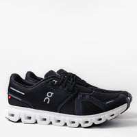 Men's On Running Cloud 6 in Black/White - 3MF10070299