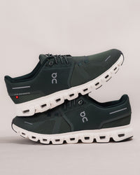 Stacked view of the lightweight Men’s On Cloud 6 sneaker