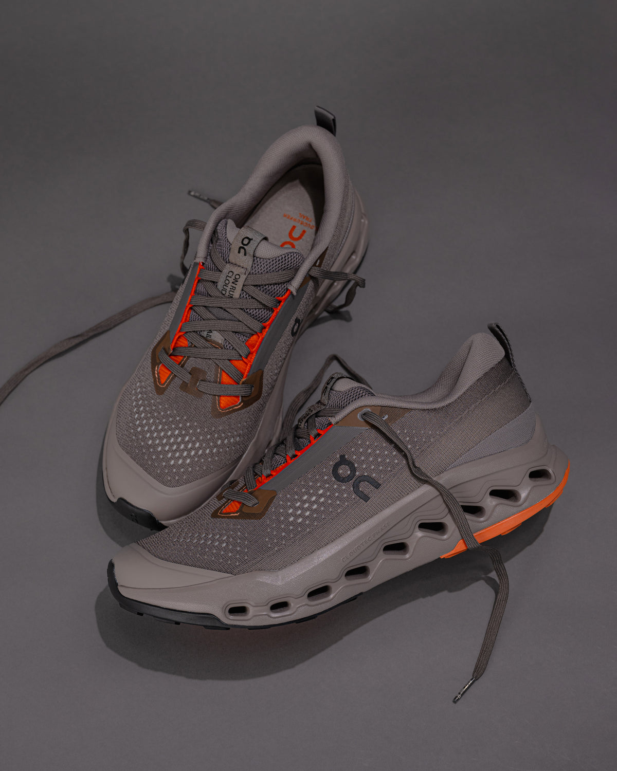 Men's On Cloudsurfer Trail 2 in Eclipse/Cinder – Plush Cushioning Trail Running Shoe