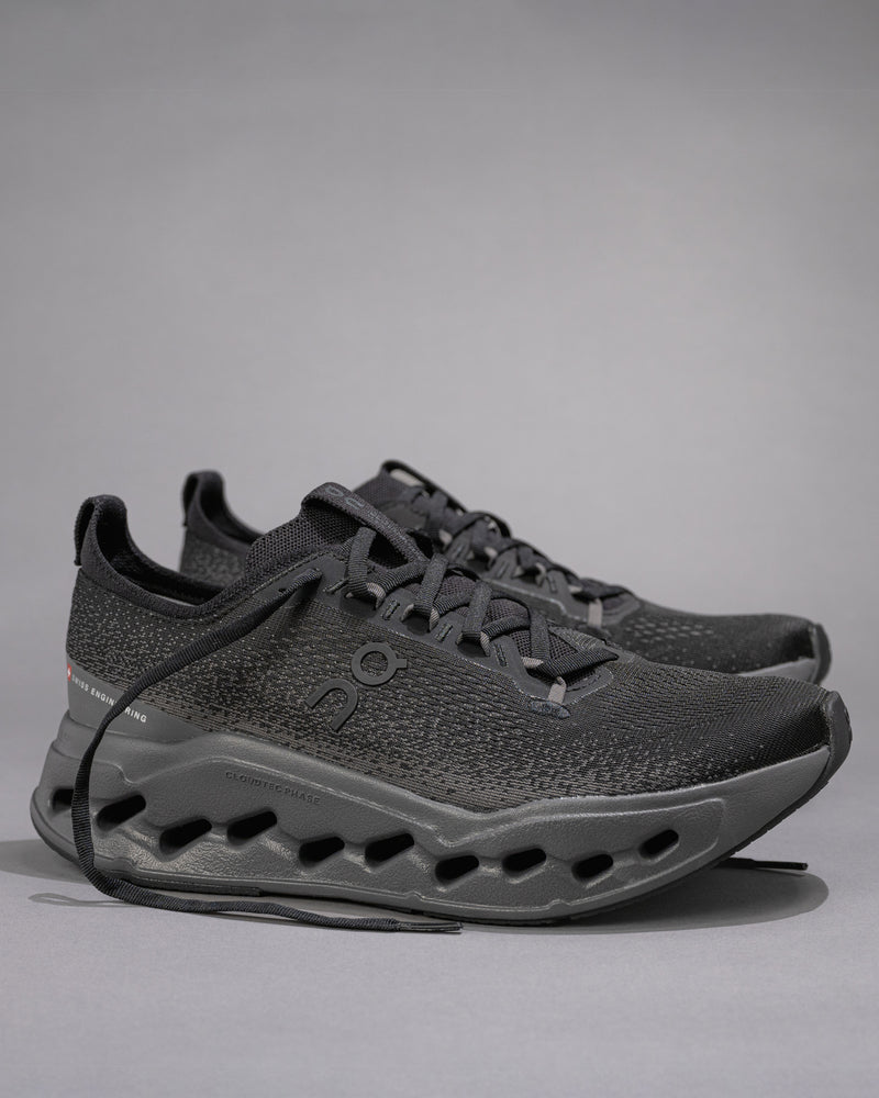 Men’s On Cloudsurfer Max Neutral Running Shoe in Black