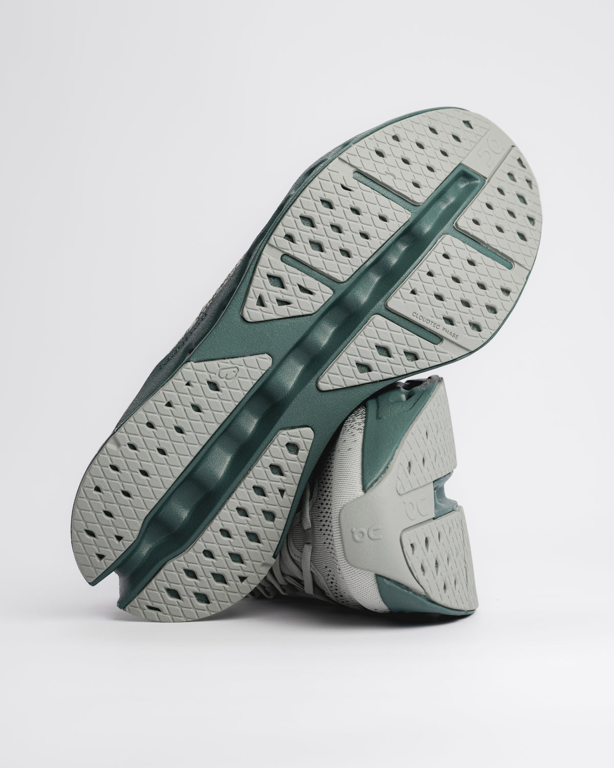 M-CLOUDSURFER MAX - ICEBERG/OLIVE - MESH