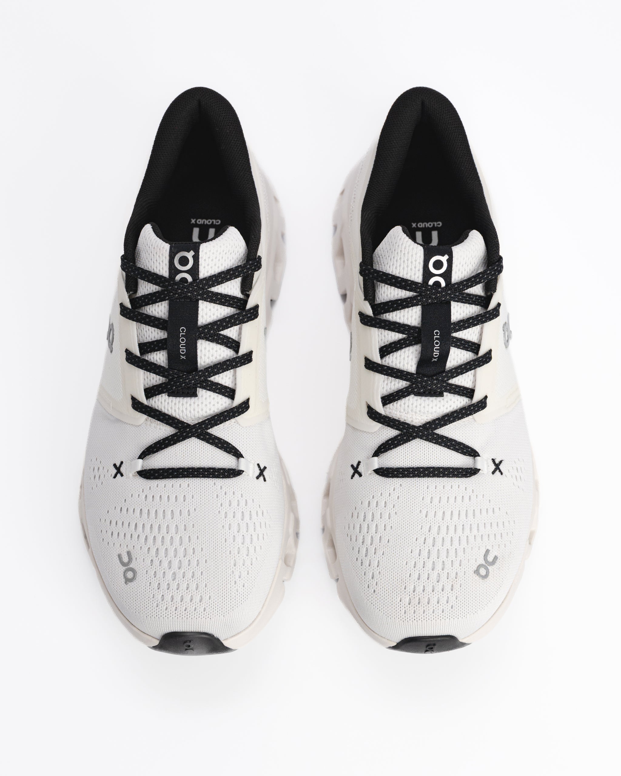 On Cloud X5 Trainer | Flexible Helion™ Gym Sneaker – Plaza Shoe Store