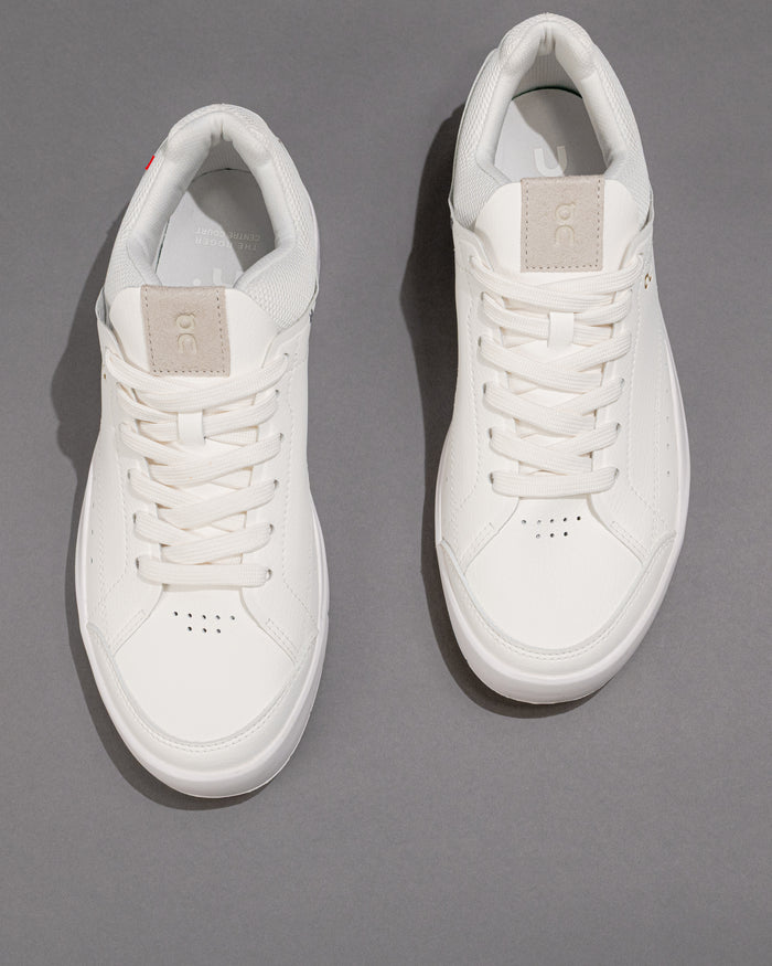Women’s On THE ROGER Centre Court in White/Gum