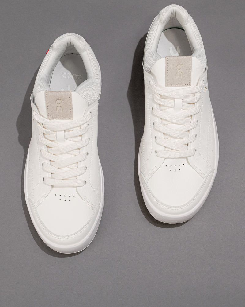 Women’s On THE ROGER Centre Court in White/Gum
