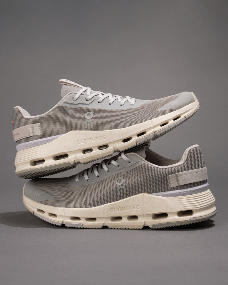 Women’s On Cloudnova Form 2 in Fog / Lavender