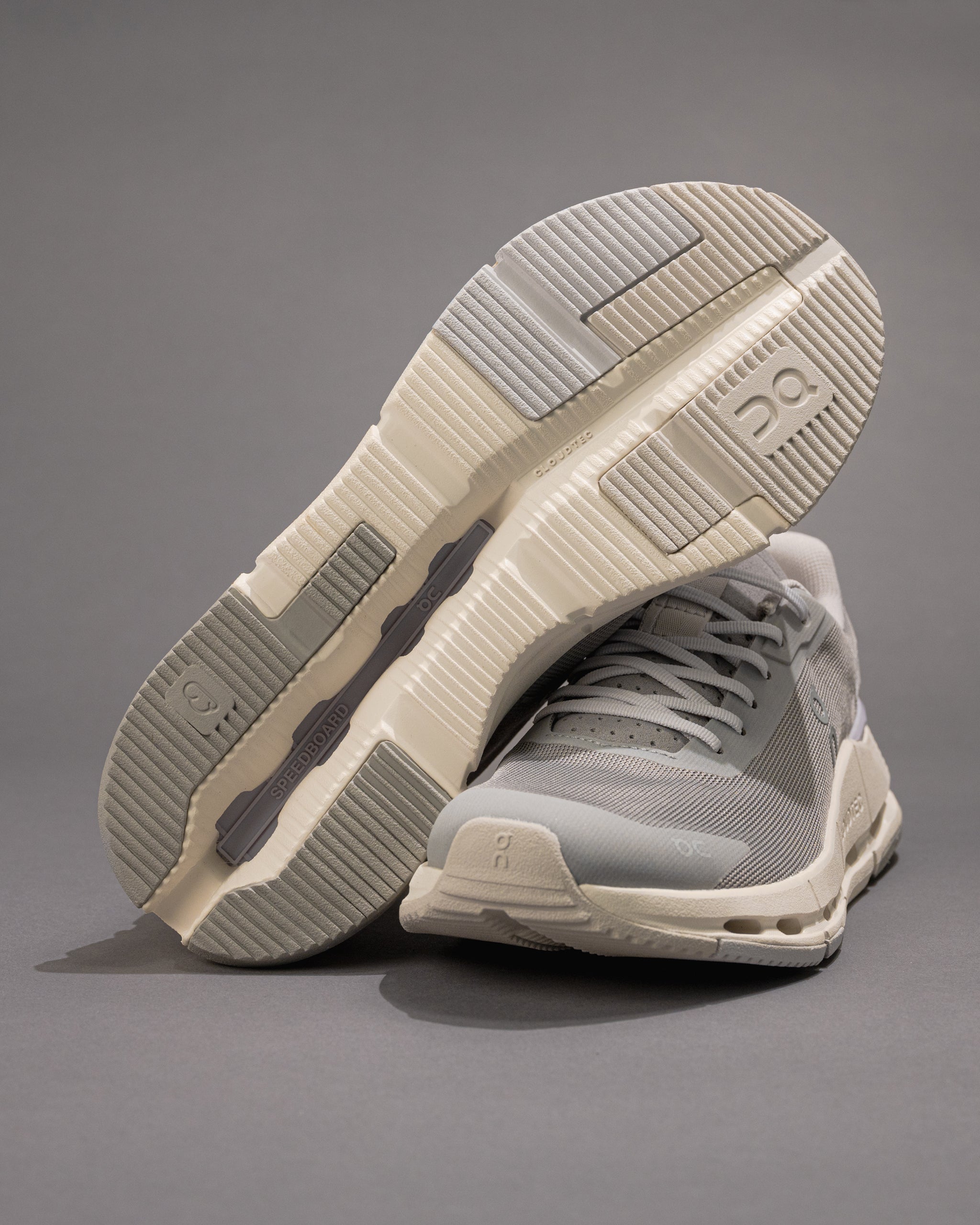 On Cloudnova Form 2 Women's Sneaker – All-Day Comfort Fog