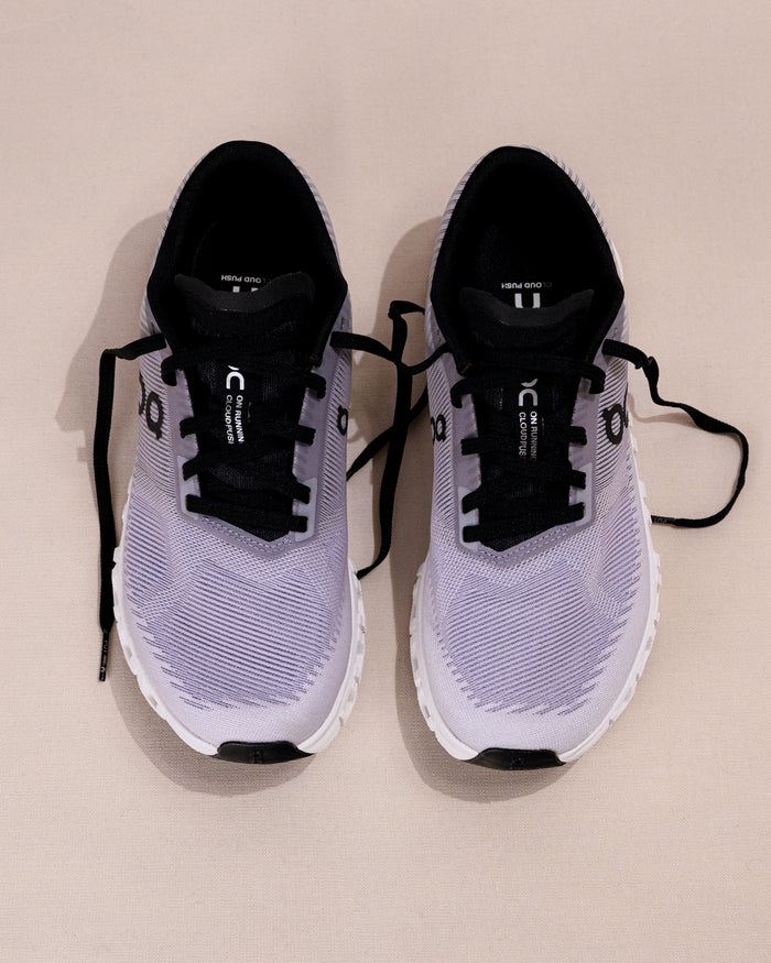 Women’s On Cloud 6 Push Lightweight All-Day Shoe in Lilac/Black