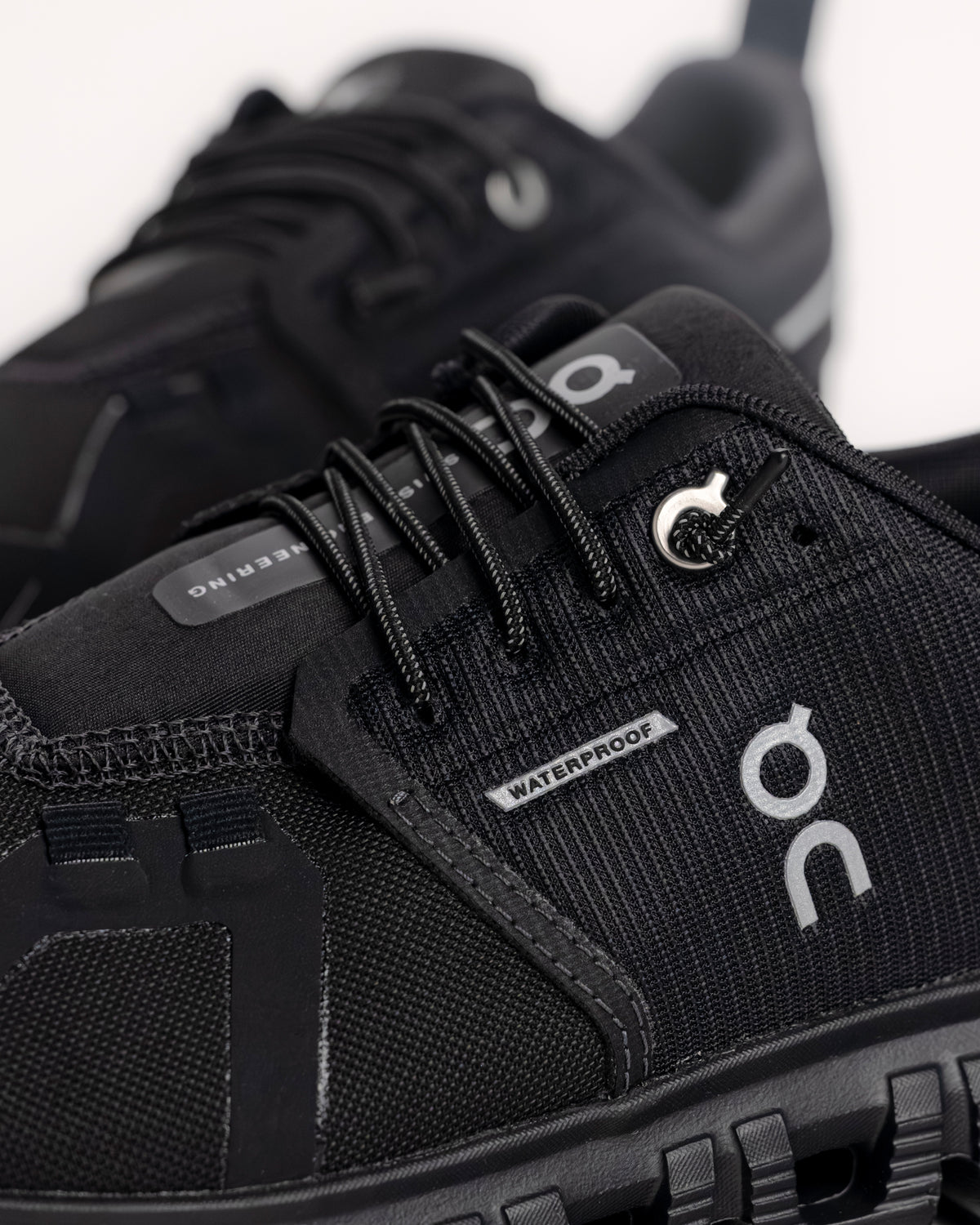 W-CLOUD 6 WP - ALL BLACK - MESH