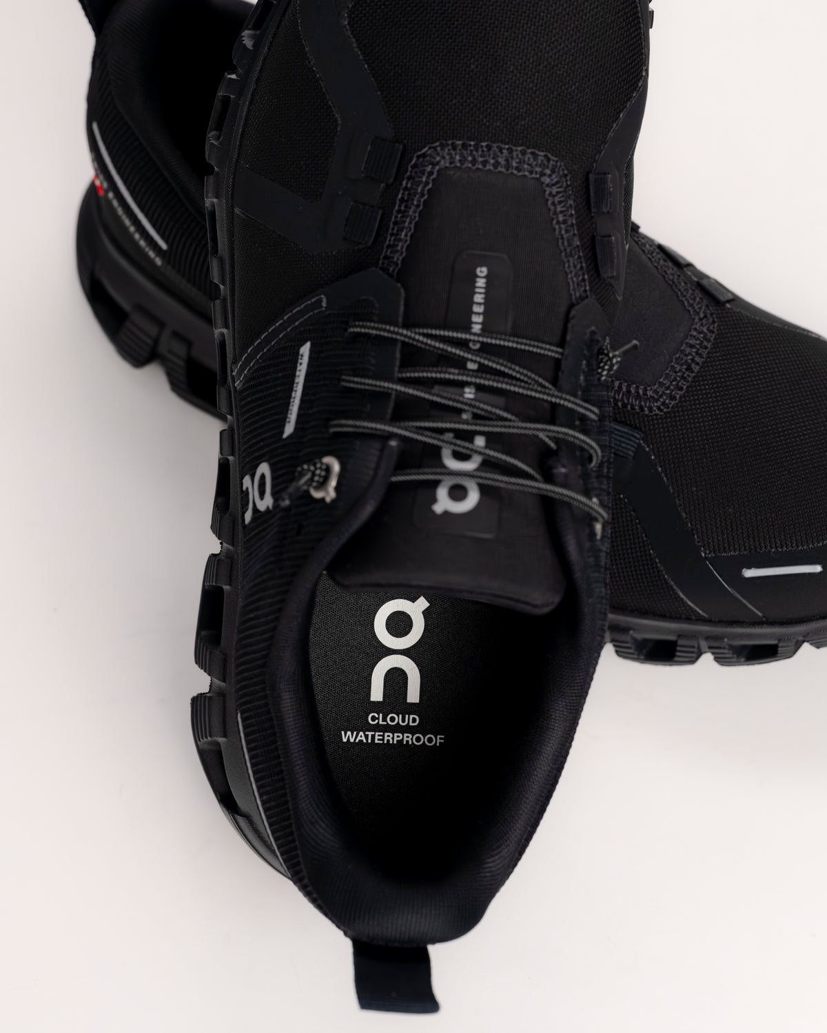 W-CLOUD 6 WP - ALL BLACK - MESH