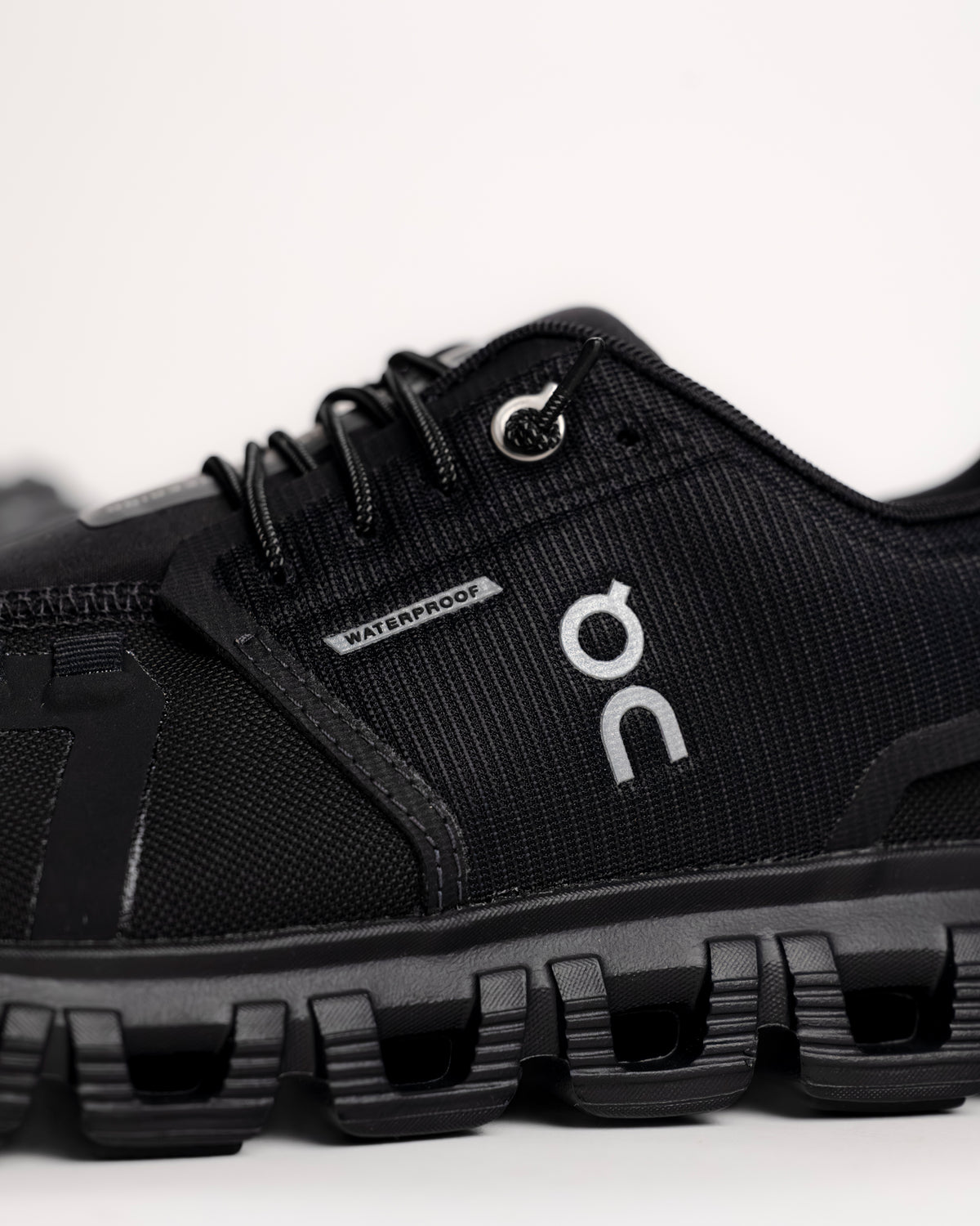 W-CLOUD 6 WP - ALL BLACK - MESH