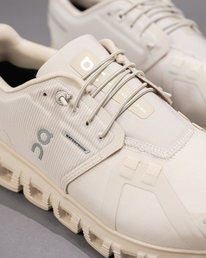 On Cloud 6 Waterproof Women’s Shoe in Pearl / Cream – All Day Rain-Ready Comfort