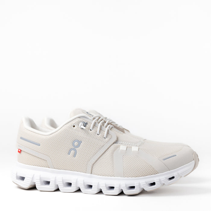 Women's On Running Cloud 6 step-in sneaker in Pearl/White