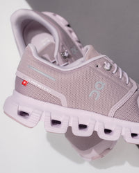 Women’s On Cloud 6 Shoe in Mauve / Orchid / Purple - Lightweight everyday sneaker