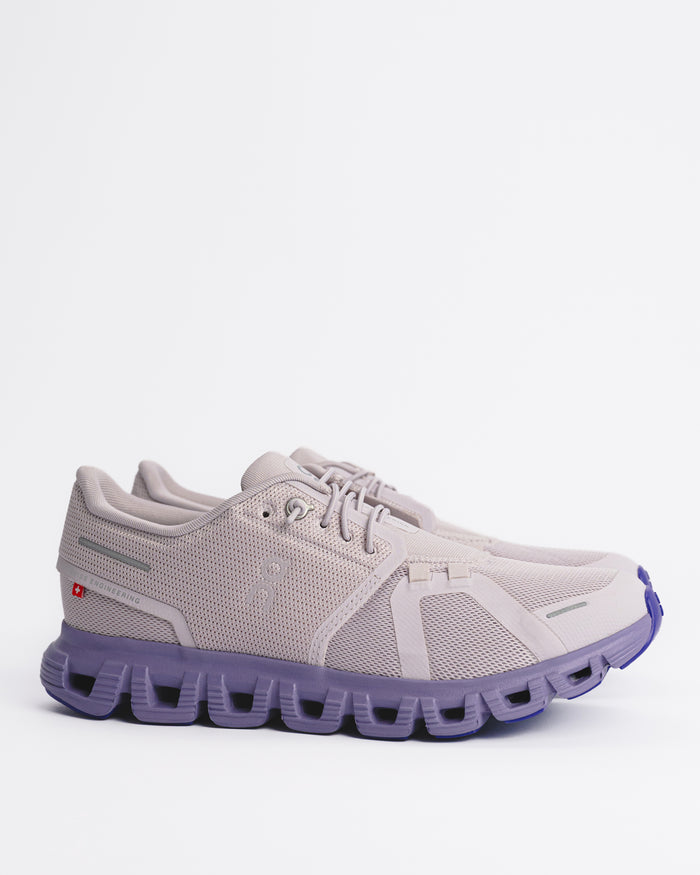 Women's On Running Cloud 6 – Ultra-Lightweight Speed-Lace Everyday Lifestyle Sneaker - Ether / Tyrian