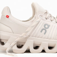 Women's On Running Cloudswift 4 AD in Sand/Ivory