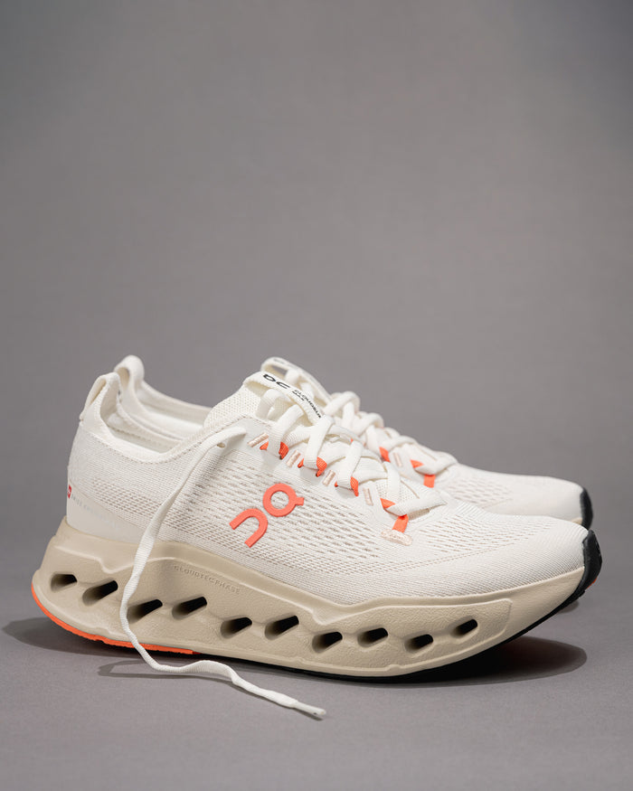 Women’s On Cloudsurfer Max – Maximum Cushioning Neutral Running Shoe - Ivory/Salmon