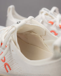 Women’s On Cloudsurfer Max – Maximum Cushioning Neutral Running Shoe - Ivory/Salmon