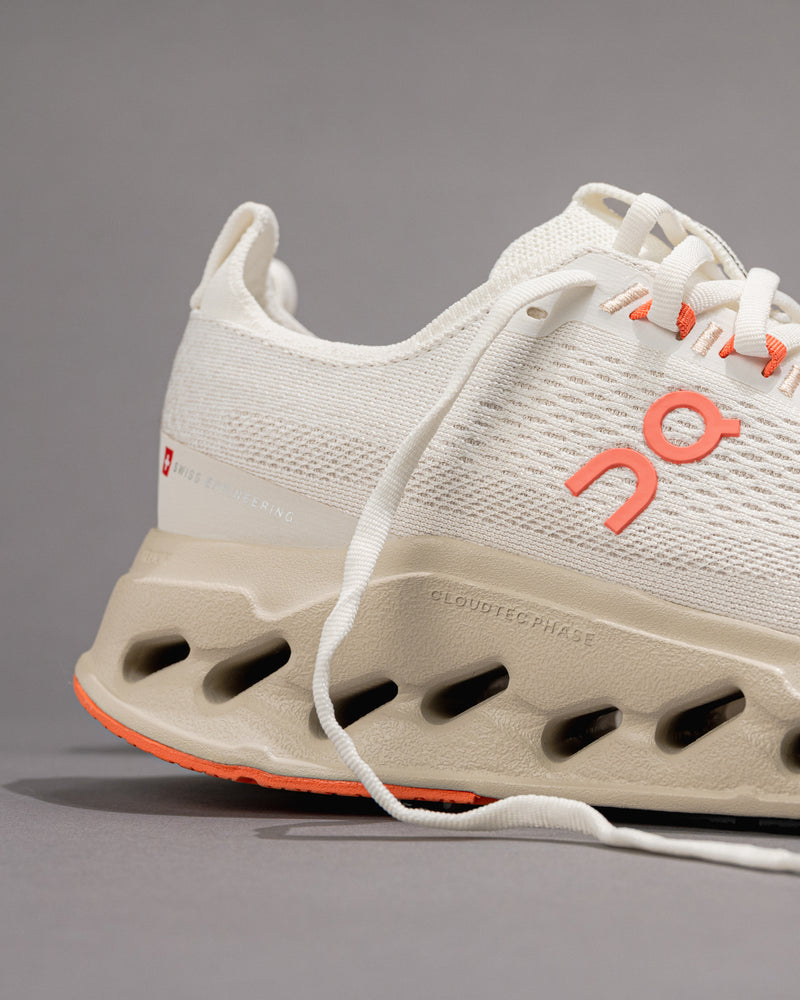 Women’s On Cloudsurfer Max – Maximum Cushioning Neutral Running Shoe - Ivory/Salmon