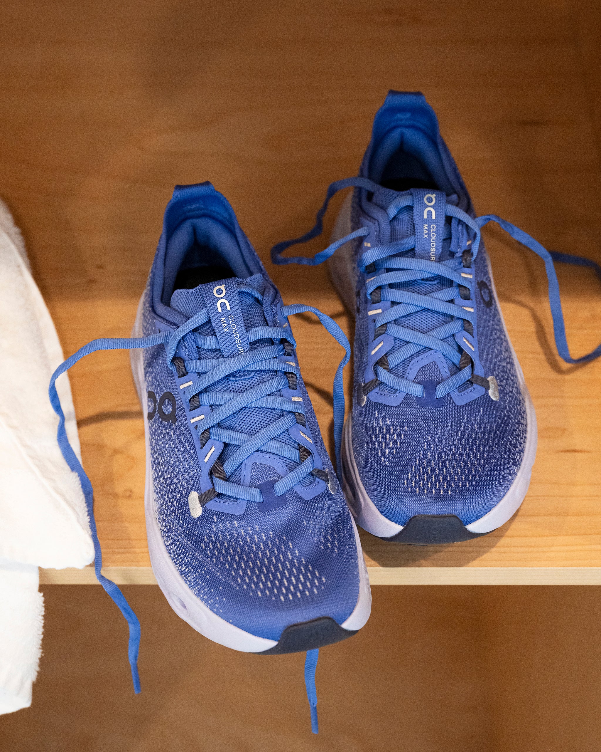 Women's On Cloudsurfer Max – Maximum Cushioning Neutral Running