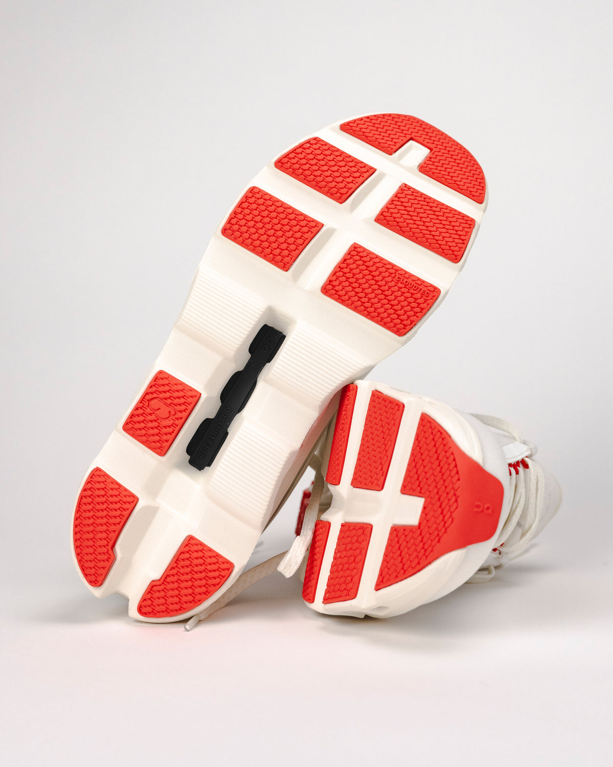 W-CLOUDMONSTER 1 - IVORY/CREEK - MESH