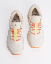 W-CLOUDRUNNER 3 - IVORY/DEW - MESH