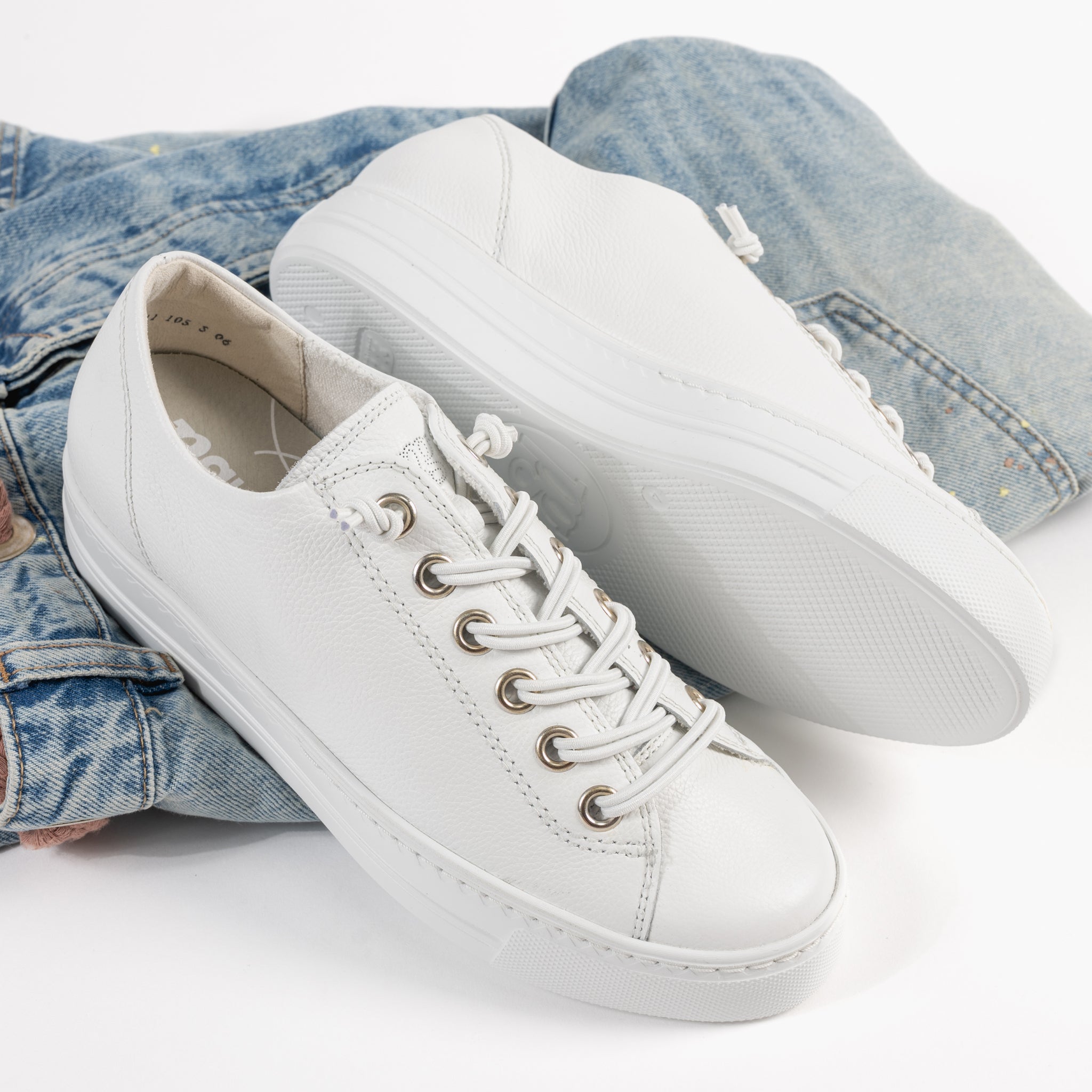 スニーカー Sidney Sneakers in White Leather $_57.JPG?set_id=880000500F