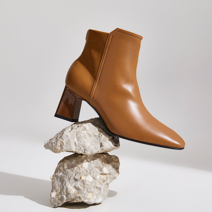 Ayelet by Naot Dolly boot in smooth Nappa Leather