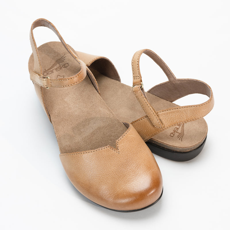 Overhead view of Dansko Rowan, highlighting the roomy toe box and soft suede sock-lining.