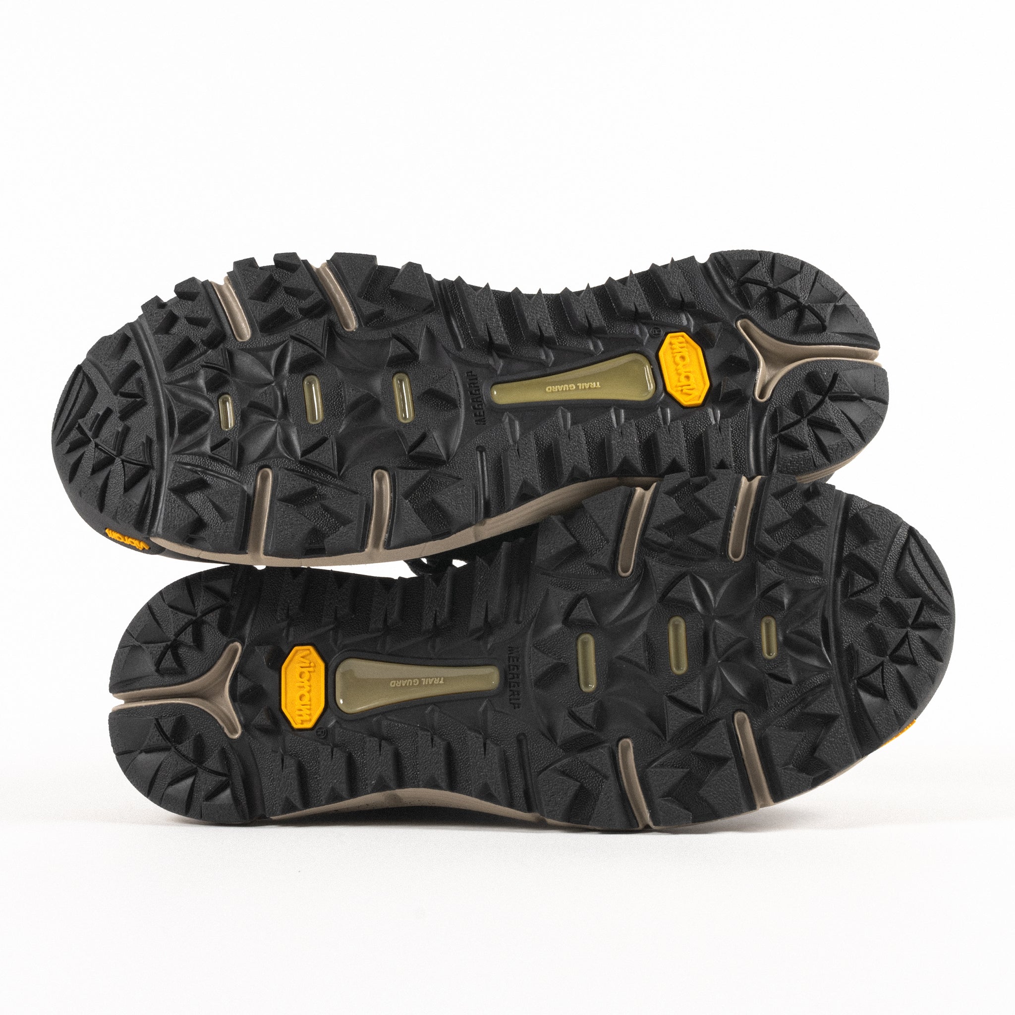 WOMEN'S DANNER TRAIL 2650 MID WATERPROOF BOOT IN BLACK