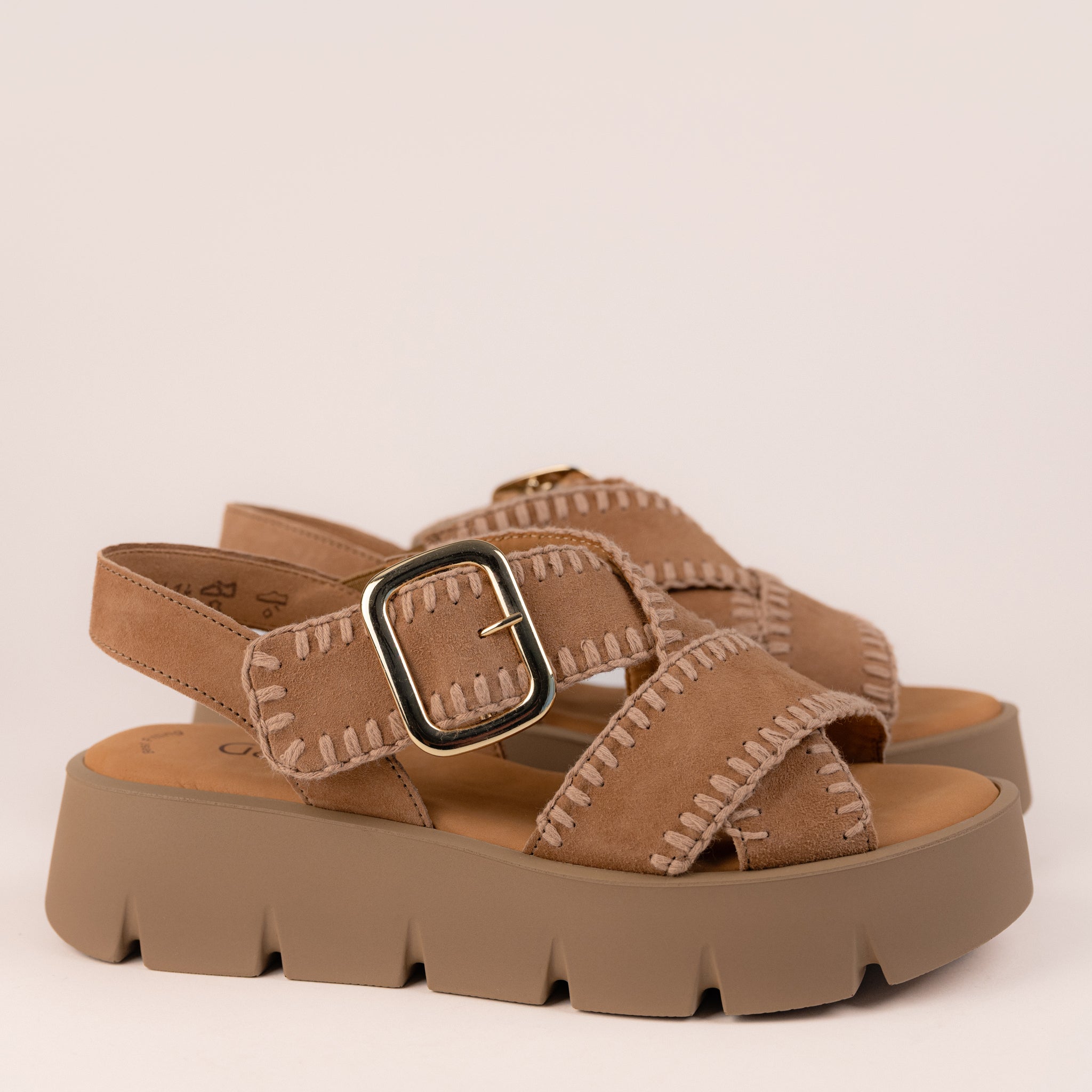 Women's Gabor Whipstitch Platform Sandal in Tan Leather – Plaza