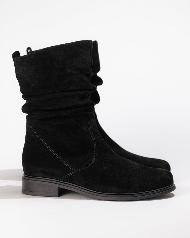 Side profile of Gabor 72.793 Slouch Boot in suede velour women’s