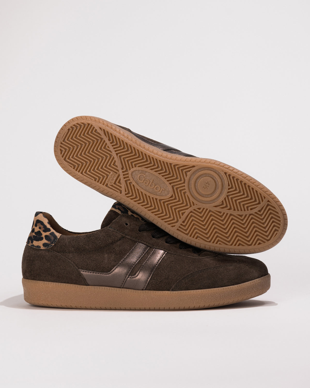 Bottom sole view of the Gabor City Sneaker 73.300.18 in Brown Leather – Women’s Comfort Sneaker
