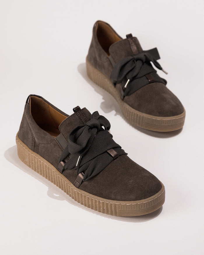 Gabor Big Lace Sport Sneaker 73.333.18 in Mohair Suede – Women’s Comfort Sneaker